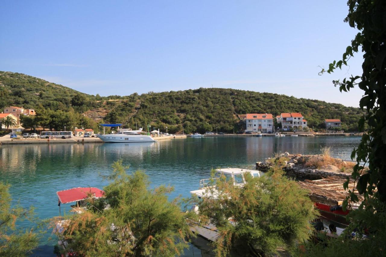 Apartments And Rooms By The Sea Zaglav, Dugi Otok - 8170 Sali Exteriér fotografie